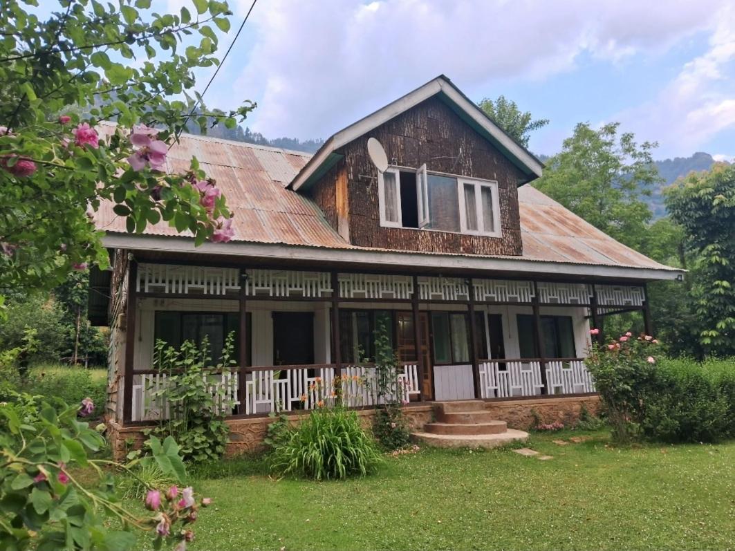Pk Cottage Pahalgām Exterior foto